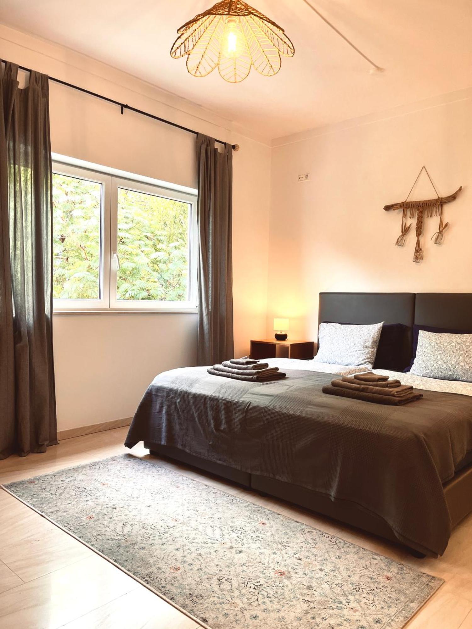Edles Apartment In Architektenvilla Mit Grossem Pool, Sauna, Dachterrasse Und Malerischem Garten Патайас Екстериор снимка